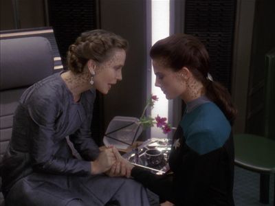 Star Trek: Deep Space Nine Screencaps "Rejoined" (S4:E6)