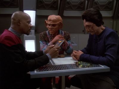 Star Trek: Deep Space Nine Screencaps "Starship Down" (S4:E7)