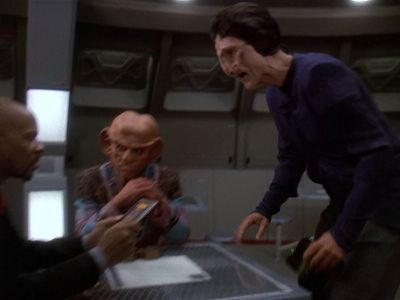 Star Trek: Deep Space Nine Screencaps "Starship Down" (S4:E7)