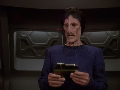 Star Trek: Deep Space Nine Screencaps "Starship Down" (S4:E7)