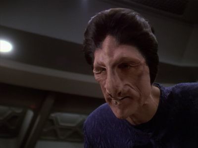 Star Trek: Deep Space Nine Screencaps "Starship Down" (S4:E7)