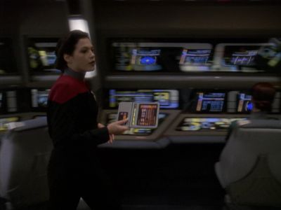 Star Trek: Deep Space Nine Screencaps "Starship Down" (S4:E7)