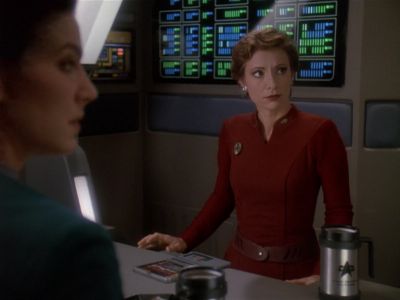 Star Trek: Deep Space Nine Screencaps "Starship Down" (S4:E7)