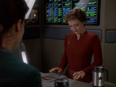 Star Trek: Deep Space Nine Screencaps "Starship Down" (S4:E7)