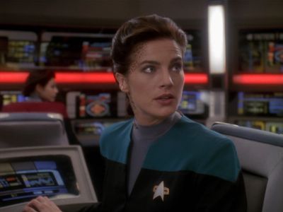 Star Trek: Deep Space Nine Screencaps "Starship Down" (S4:E7)