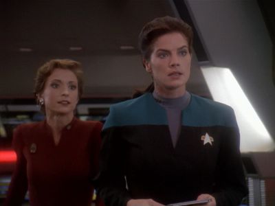 Star Trek: Deep Space Nine Screencaps "Starship Down" (S4:E7)