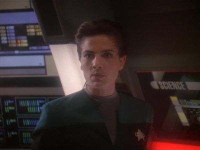 Star Trek: Deep Space Nine Screencaps "Starship Down" (S4:E7)