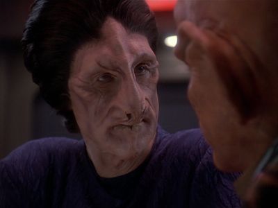 Star Trek: Deep Space Nine Screencaps "Starship Down" (S4:E7)