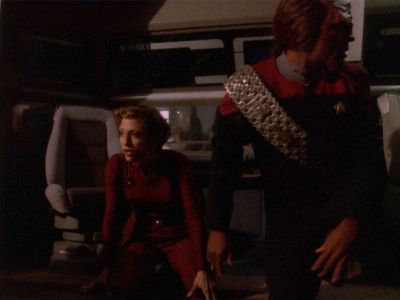 Star Trek: Deep Space Nine Screencaps "Starship Down" (S4:E7)