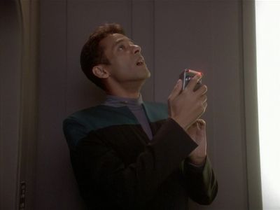 Star Trek: Deep Space Nine Screencaps "Starship Down" (S4:E7)