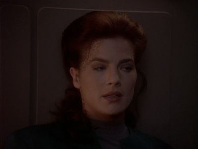 Star Trek: Deep Space Nine Screencaps "Starship Down" (S4:E7)