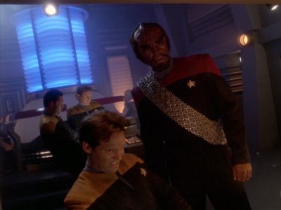 Star Trek: Deep Space Nine Screencaps "Starship Down" (S4:E7)
