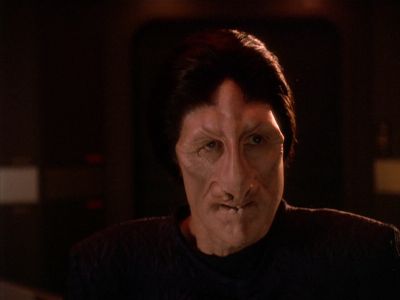 Star Trek: Deep Space Nine Screencaps "Starship Down" (S4:E7)