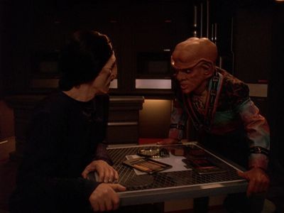 Star Trek: Deep Space Nine Screencaps "Starship Down" (S4:E7)