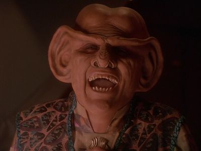 Star Trek: Deep Space Nine Screencaps "Starship Down" (S4:E7)