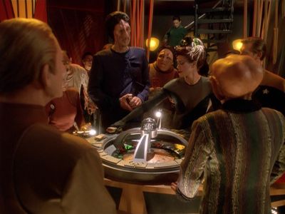 Star Trek: Deep Space Nine Screencaps "Starship Down" (S4:E7)