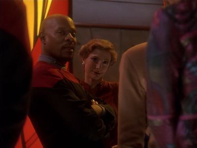 Star Trek: Deep Space Nine Screencaps "Little Green Men" (S4:E8)