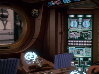 Star Trek: Deep Space Nine Screencaps "Little Green Men" (S4:E8)