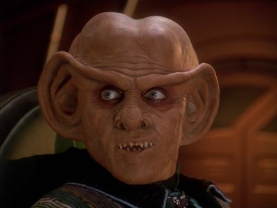 Star Trek: Deep Space Nine Screencaps "Little Green Men" (S4:E8)