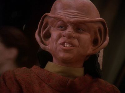 Star Trek: Deep Space Nine Screencaps "Little Green Men" (S4:E8)