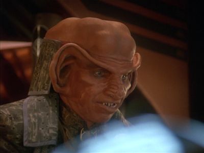 Star Trek: Deep Space Nine Screencaps "Little Green Men" (S4:E8)