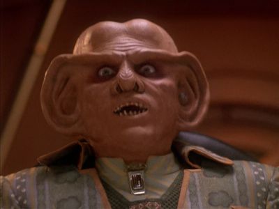 Star Trek: Deep Space Nine Screencaps "Little Green Men" (S4:E8)