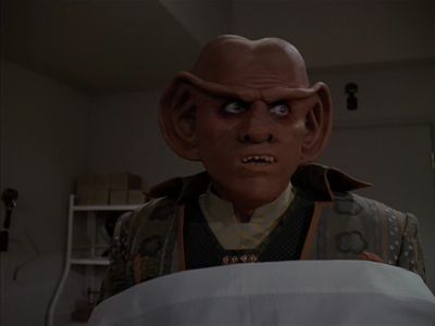 Star Trek: Deep Space Nine Screencaps "Little Green Men" (S4:E8)