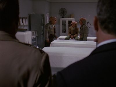 Star Trek: Deep Space Nine Screencaps "Little Green Men" (S4:E8)