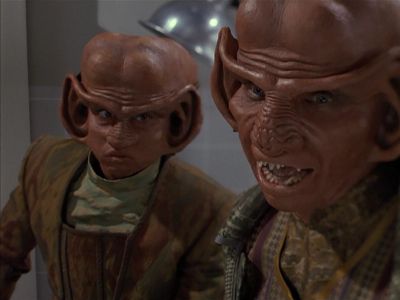 Star Trek: Deep Space Nine Screencaps "Little Green Men" (S4:E8)