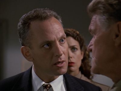 Star Trek: Deep Space Nine Screencaps "Little Green Men" (S4:E8)