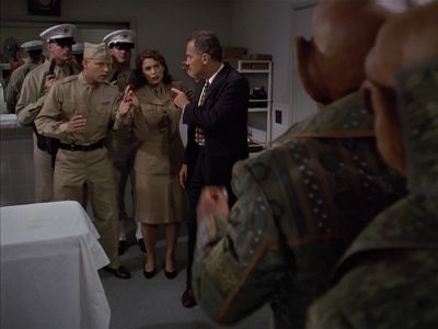 Star Trek: Deep Space Nine Screencaps "Little Green Men" (S4:E8)