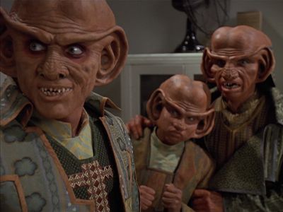 Star Trek: Deep Space Nine Screencaps "Little Green Men" (S4:E8)