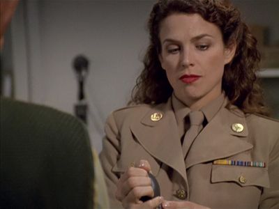 Star Trek: Deep Space Nine Screencaps "Little Green Men" (S4:E8)