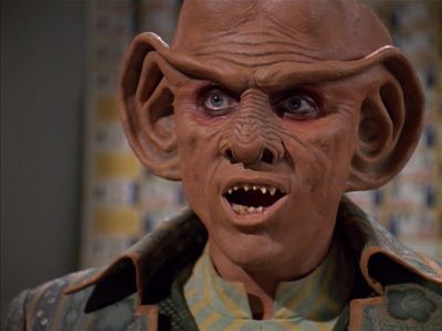 Star Trek: Deep Space Nine Screencaps "Little Green Men" (S4:E8)