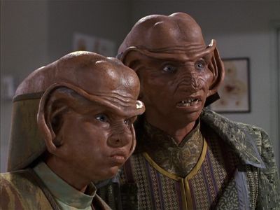 Star Trek: Deep Space Nine Screencaps "Little Green Men" (S4:E8)