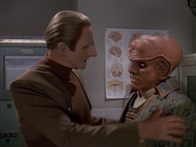 Star Trek: Deep Space Nine Screencaps "Little Green Men" (S4:E8)