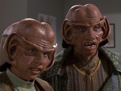 Star Trek: Deep Space Nine Screencaps "Little Green Men" (S4:E8)