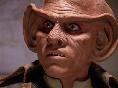 Star Trek: Deep Space Nine Screencaps "Little Green Men" (S4:E8)