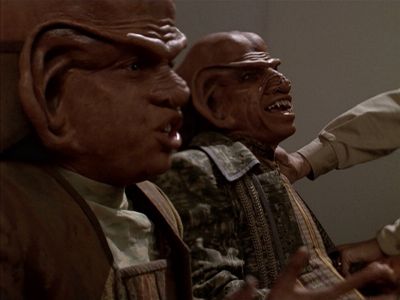 Star Trek: Deep Space Nine Screencaps "Little Green Men" (S4:E8)