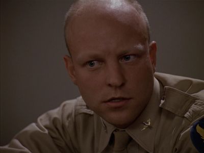 Star Trek: Deep Space Nine Screencaps "Little Green Men" (S4:E8)