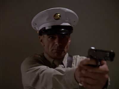 Star Trek: Deep Space Nine Screencaps "Little Green Men" (S4:E8)