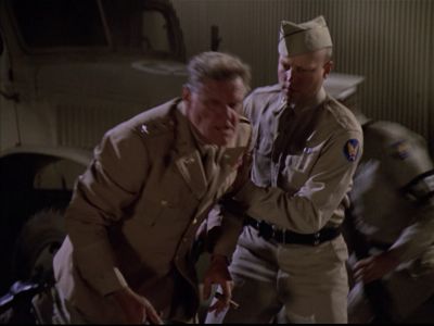 Star Trek: Deep Space Nine Screencaps "Little Green Men" (S4:E8)