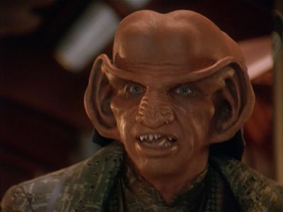 Star Trek: Deep Space Nine Screencaps "Little Green Men" (S4:E8)