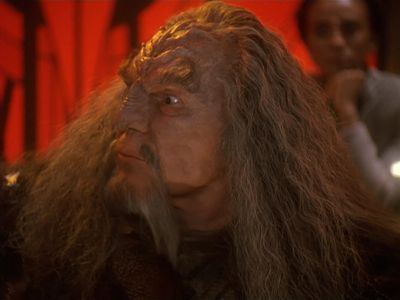 Star Trek: Deep Space Nine Screencaps "The Sword of Kahless" (S4:E9)
