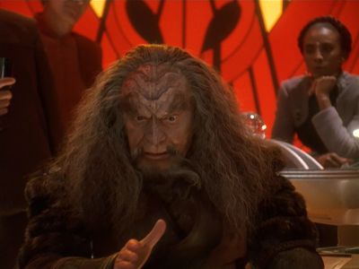 Star Trek: Deep Space Nine Screencaps "The Sword of Kahless" (S4:E9)