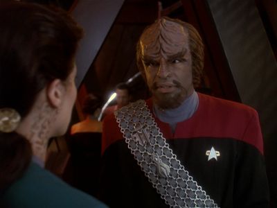 Star Trek: Deep Space Nine Screencaps "The Sword of Kahless" (S4:E9)