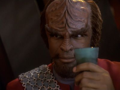 Star Trek: Deep Space Nine Screencaps "The Sword of Kahless" (S4:E9)