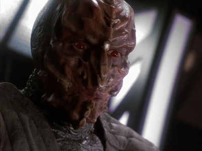 Star Trek: Deep Space Nine Screencaps "The Sword of Kahless" (S4:E9)