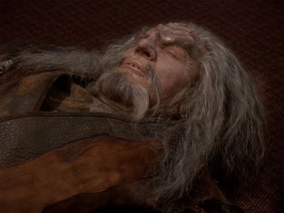Star Trek: Deep Space Nine Screencaps "The Sword of Kahless" (S4:E9)
