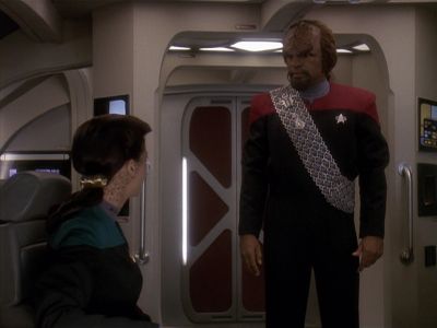 Star Trek: Deep Space Nine Screencaps "The Sword of Kahless" (S4:E9)